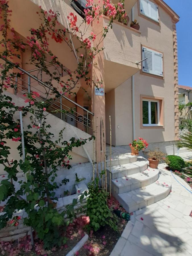 Apartmani Tanja Tivat Dış mekan fotoğraf