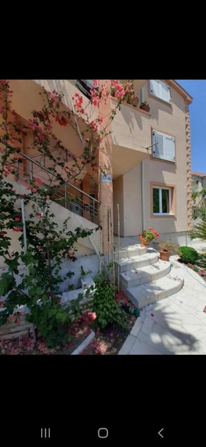 Apartmani Tanja Tivat Dış mekan fotoğraf