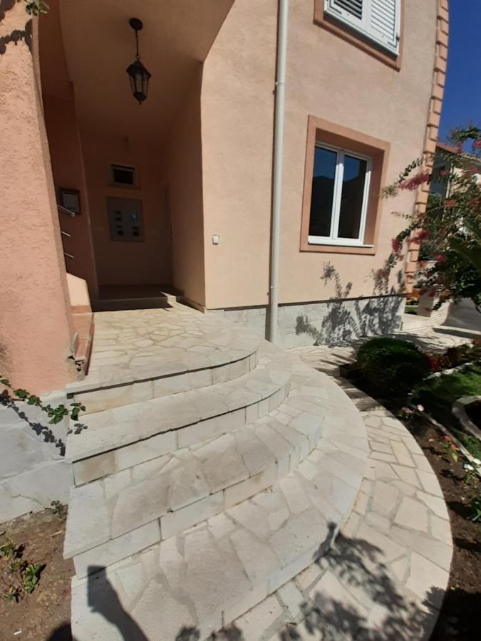 Apartmani Tanja Tivat Dış mekan fotoğraf