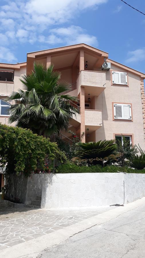 Apartmani Tanja Tivat Dış mekan fotoğraf