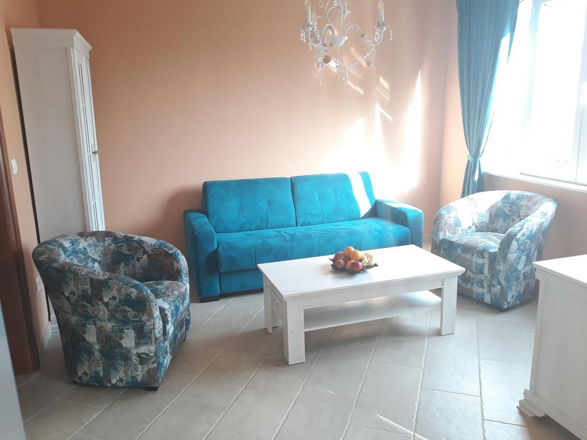 Apartmani Tanja Tivat Dış mekan fotoğraf