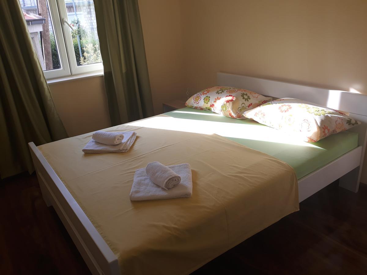 Apartmani Tanja Tivat Dış mekan fotoğraf